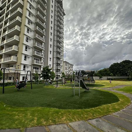 2 Bedroom Condo Unit Near Sm Bf & Naia At The Atherton By Dmci With 2 Balcony Paranaque City Luaran gambar