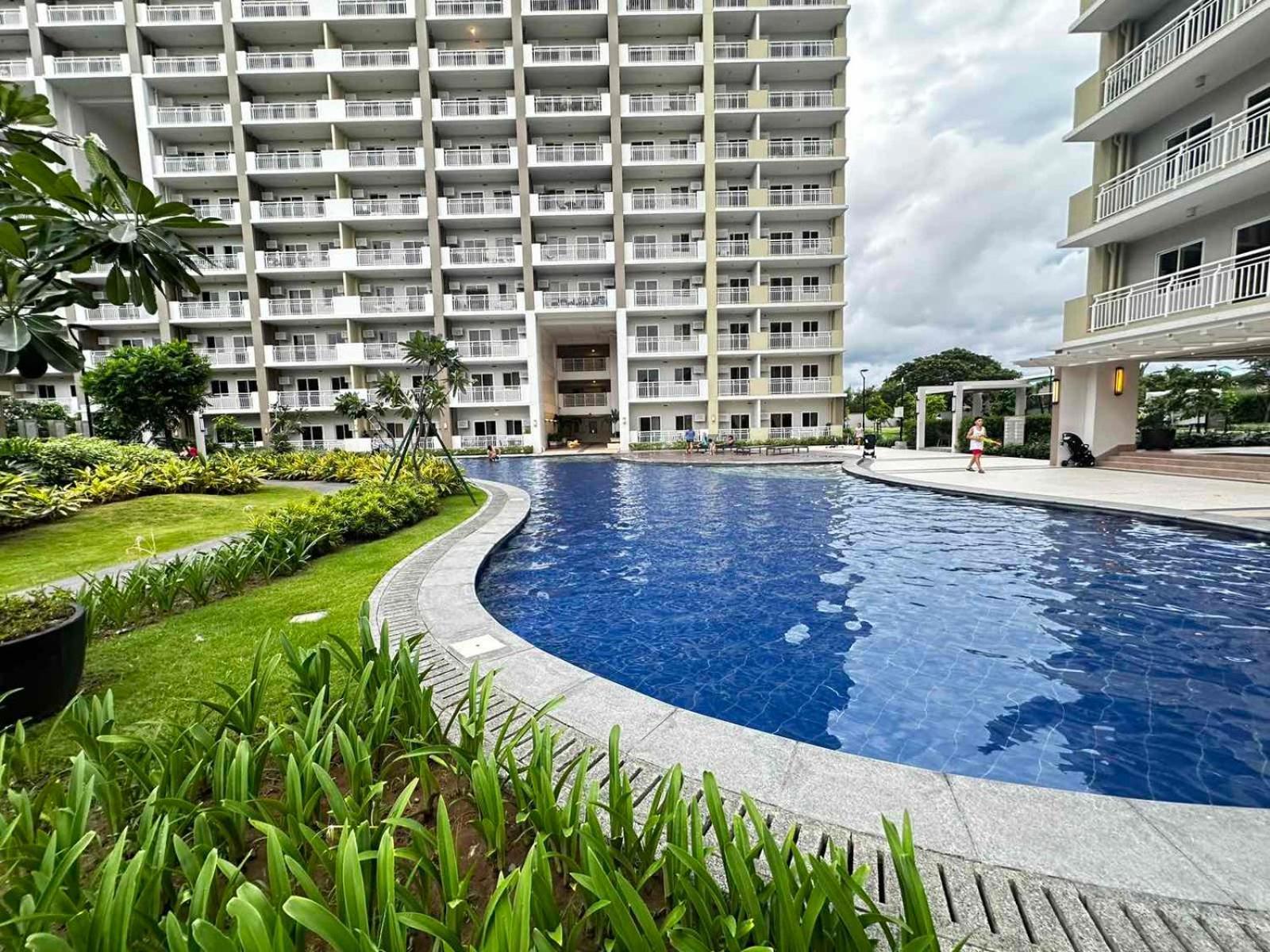 2 Bedroom Condo Unit Near Sm Bf & Naia At The Atherton By Dmci With 2 Balcony Paranaque City Luaran gambar